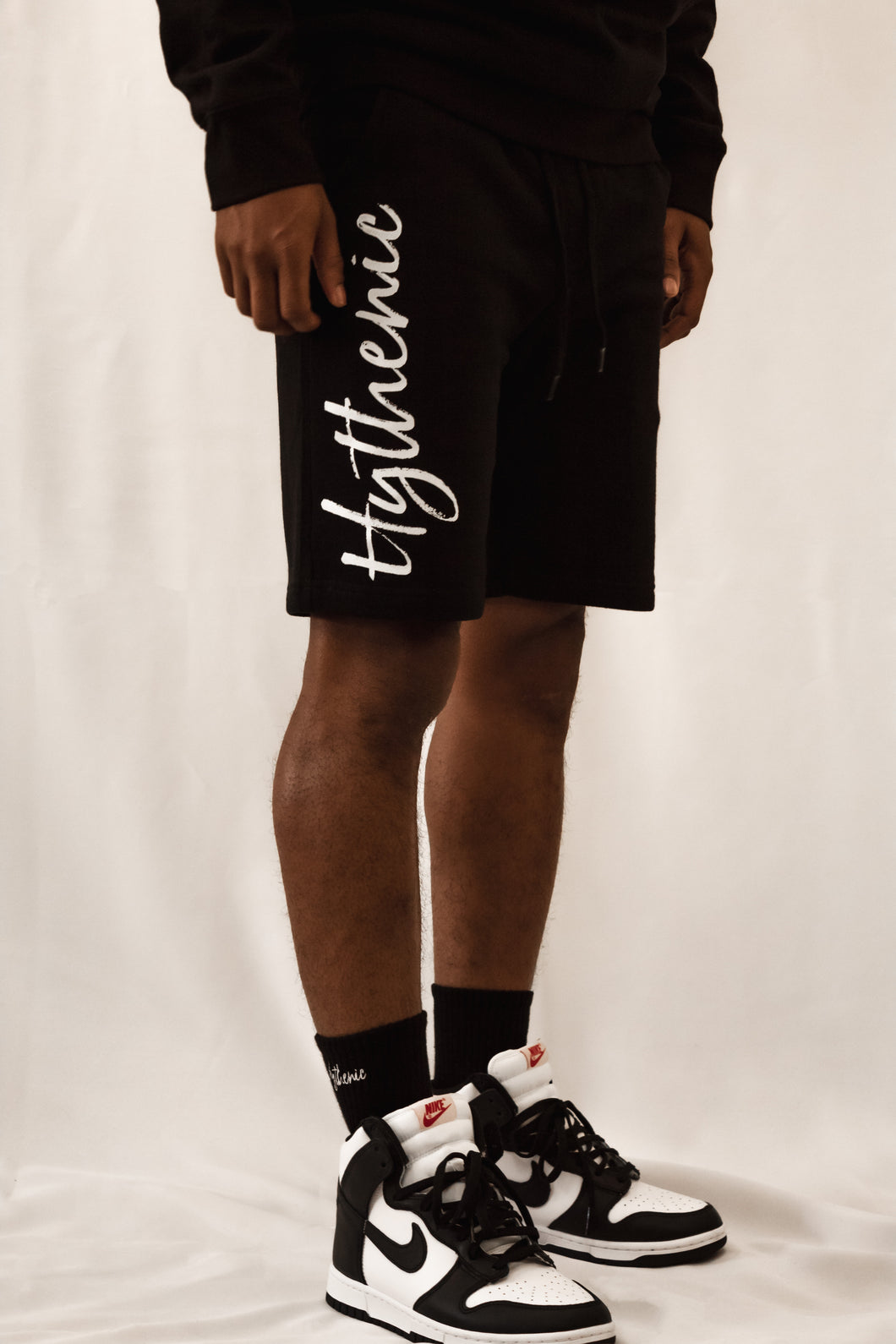 LOGO READY SHORTS